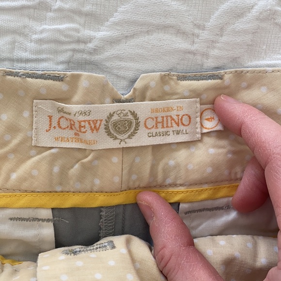 J.Crew Factory Chino Gray Shorts Size 4 - Picture 2 of 3